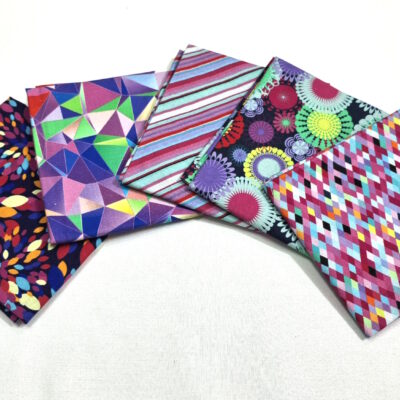 חבילה של חמישה הדי כותנה בגודל 45 על 55 ס"מ הדפס כתמי צבע צבעוניים